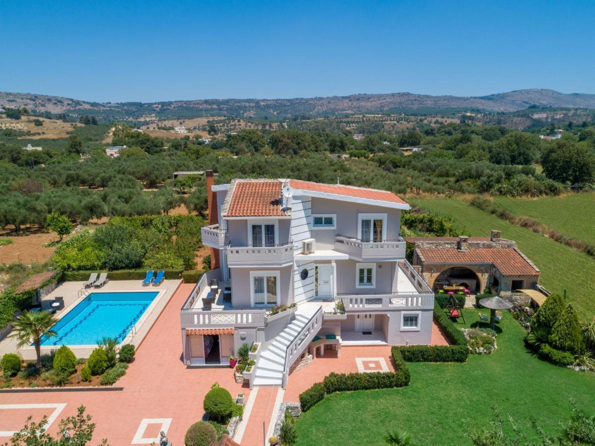Villa Marianna Vryses 외부 사진