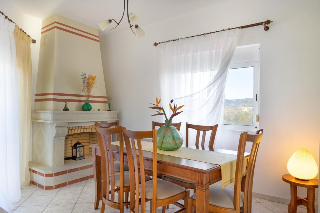 Villa Marianna Vryses 외부 사진