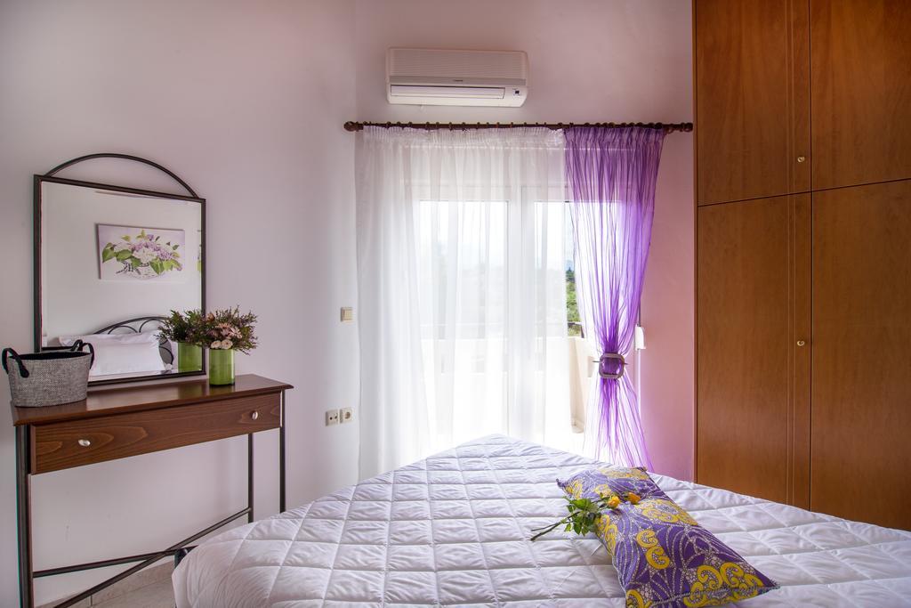 Villa Marianna Vryses 외부 사진